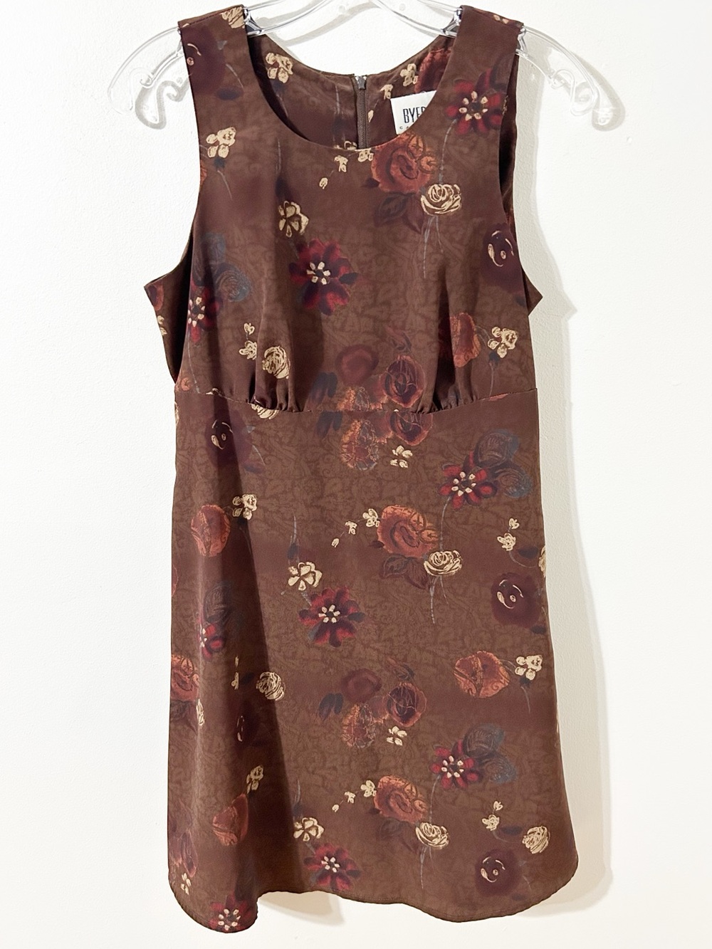 Byer Too! California Sleeveless Floral Dress – Brown Vintage Floral Fit & Flare